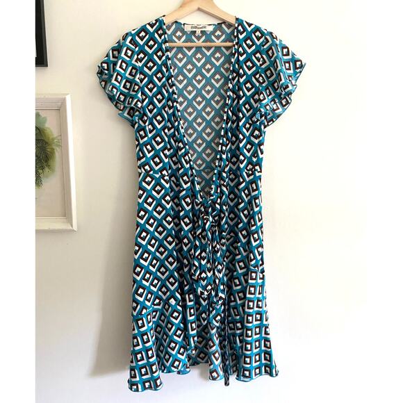 DIANE VON FURSTENBERG Avaya Blue Printed Dress Size Small - Picture 3 of 8
